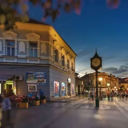 Timebasishotel Service Pasage Tuzla